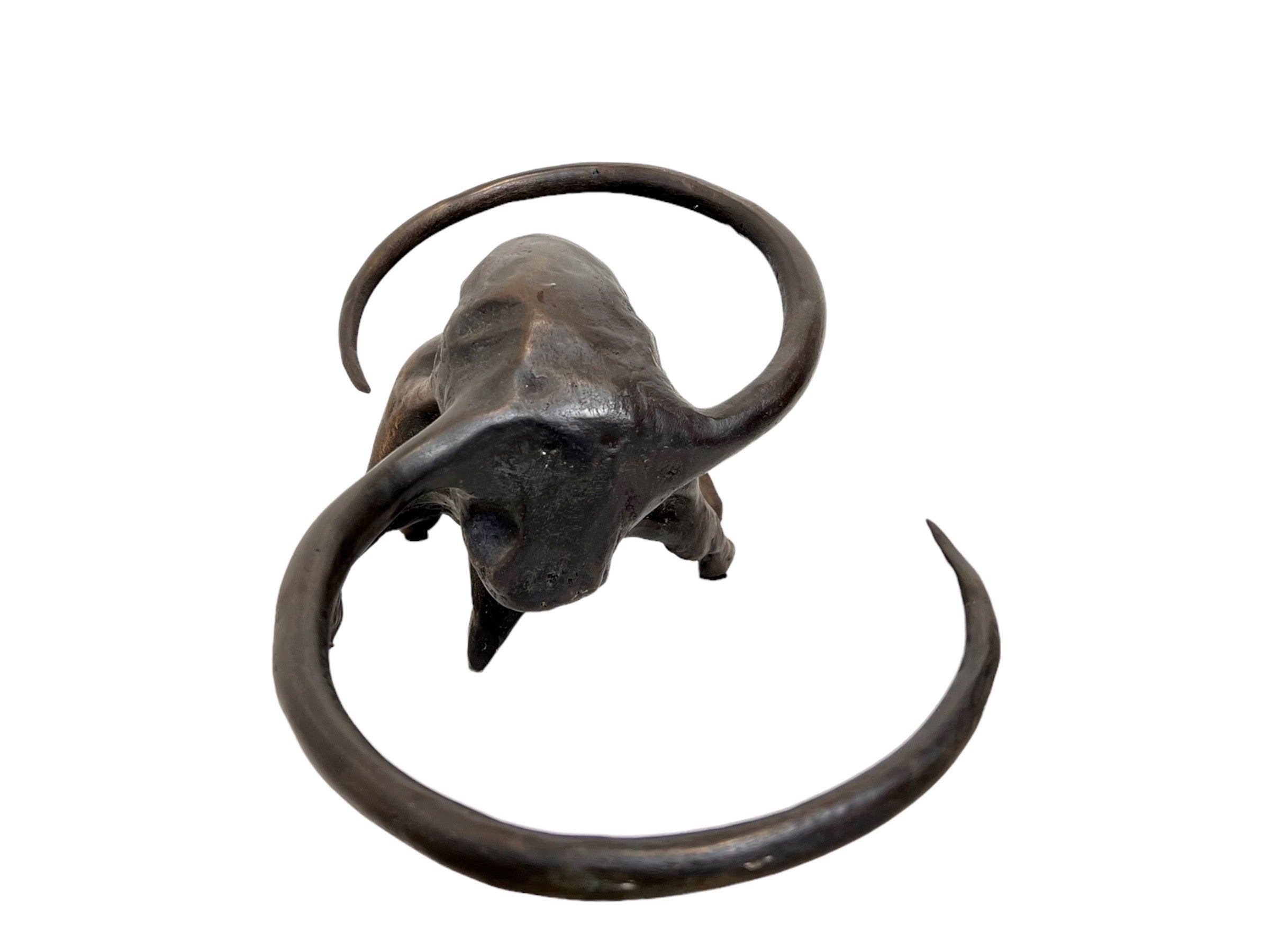 Fernando Suarez, Toro Altanero, Bronze Statue, circa 2007 - Vanità Gallery